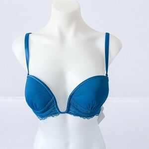 La Perla Leavers Lace & Stretch-Tulle Plunge Bra Sz 34 D